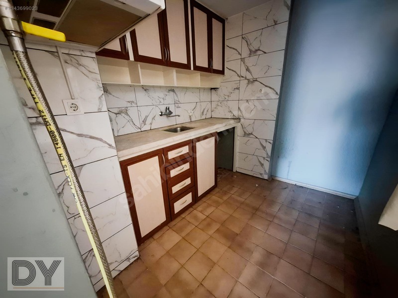 Bornova Erzene 83 Sokak Kiralık 2+1 Asansörlü Daire — fotoğraf 7