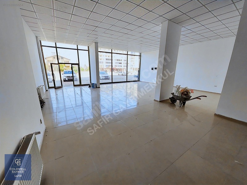 Coldwell Banker Safir'den Tecde De Kiralık Depolu İşyeri — fotoğraf 4