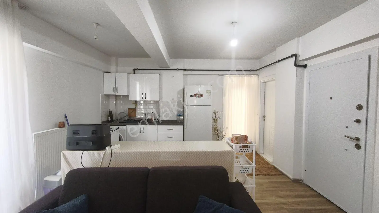 Truva Yağız'dan Tramvaya 500 M Net 64 M² Satılık 1+1 — fotoğraf 2