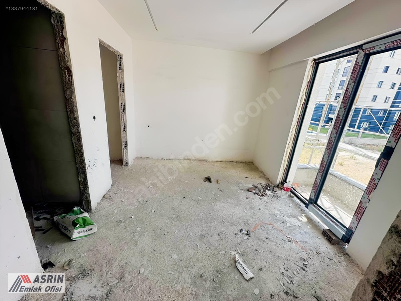 Asrın Emlak'tan Kardeşler Mh Numune Karşısı Satılık 3+1 Daire — fotoğraf 7