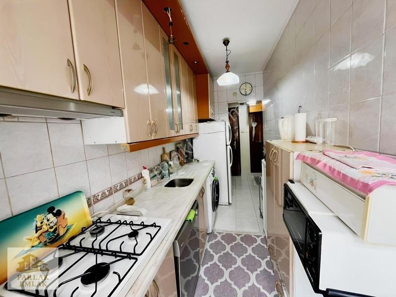 Parlak'tan Selimiyede Güzel Konumda Geniş 2+1 Ferah Daire!^^ — fotoğraf 13