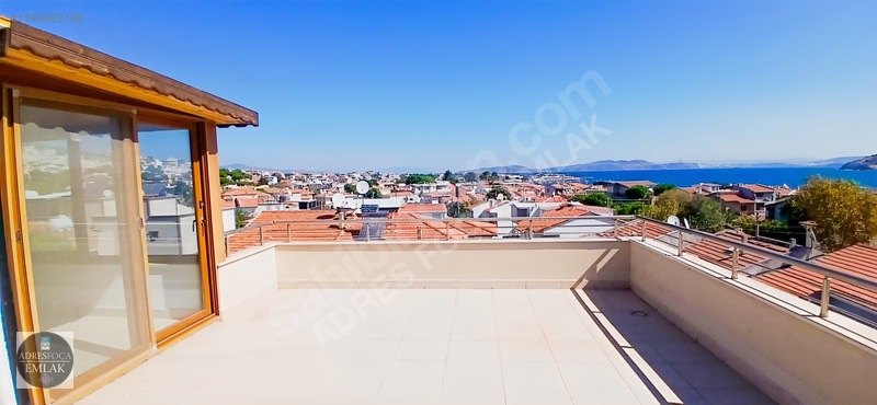 Yenifoça Burunucunda Eşyalı Doğalgazlı Kiralık 3+1 Dubleks Villa — fotoğraf 5