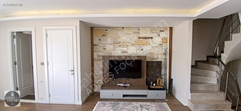 Yenifoça Burunucunda Eşyalı Doğalgazlı Kiralık 3+1 Dubleks Villa — fotoğraf 10