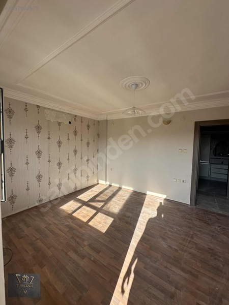 Türkzade Emlaktan Belediye Karşısı Kiralık 3+1 Daire — fotoğraf 18