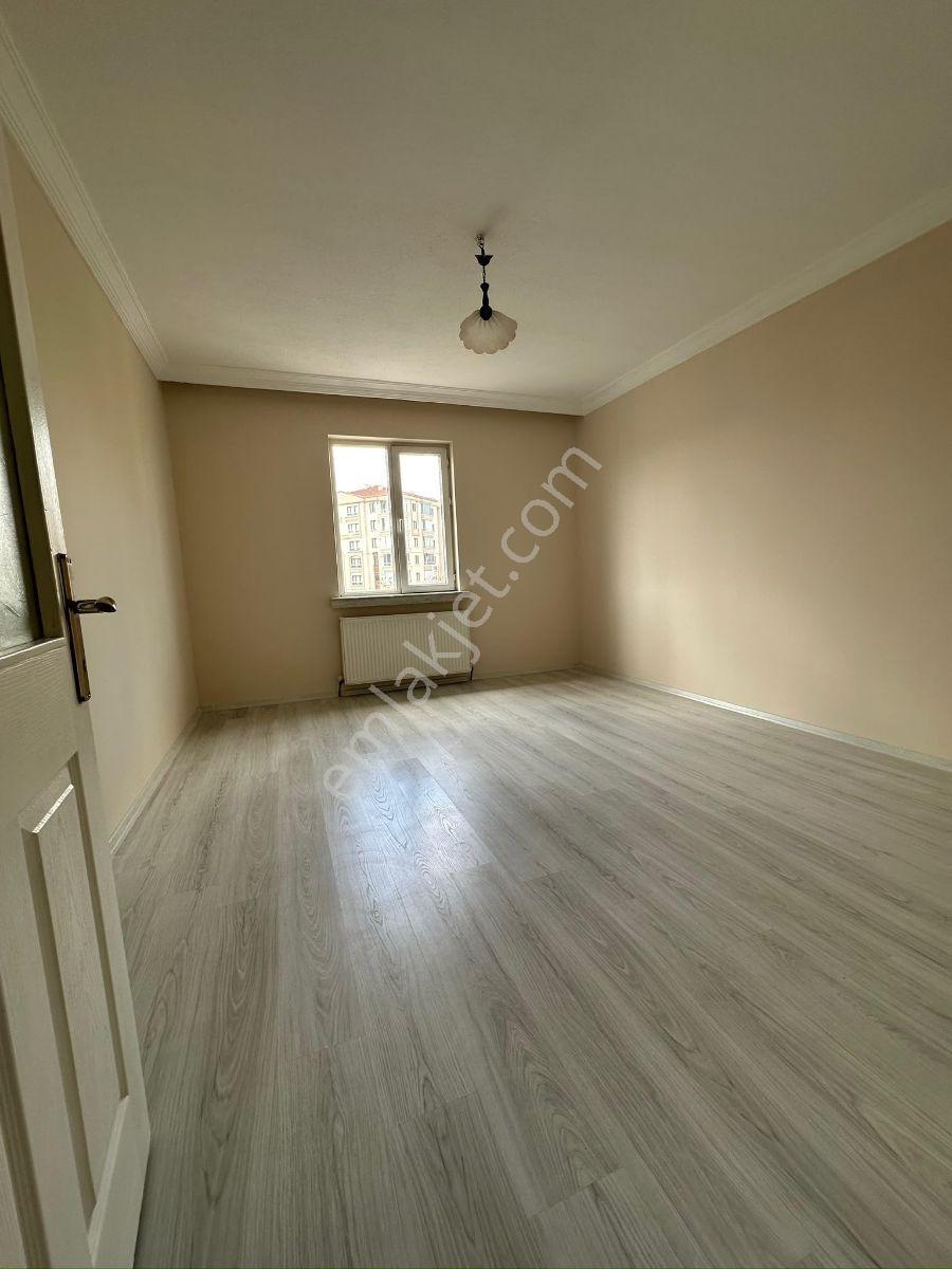 Lotus'dan Ereğli Kapı Migros Arkası Ful Yapılı 3+1 — fotoğraf 6