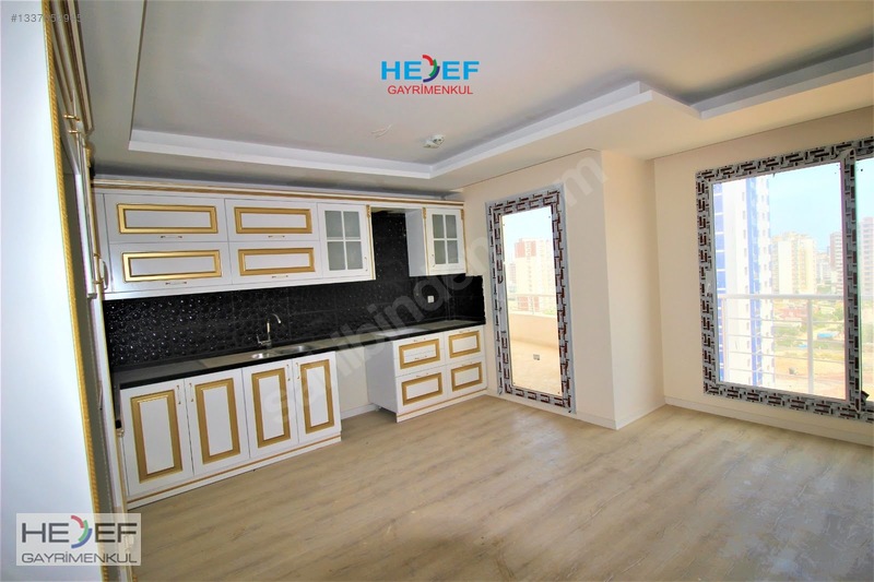 Hedef'ten Akdeniz Mah'de Site İçi Havuzlu Kombili Ultra Lüks 4+1 — fotoğraf 2