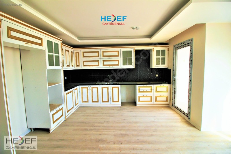 Hedef'ten Akdeniz Mah'de Site İçi Havuzlu Kombili Ultra Lüks 4+1 — fotoğraf 3