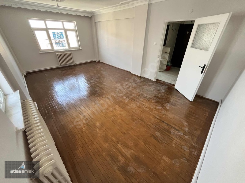 Atlas'tan Atakent'te (75. Yıl) Geniş Üst Kat 2+1 Kiralık Daire — fotoğraf 17