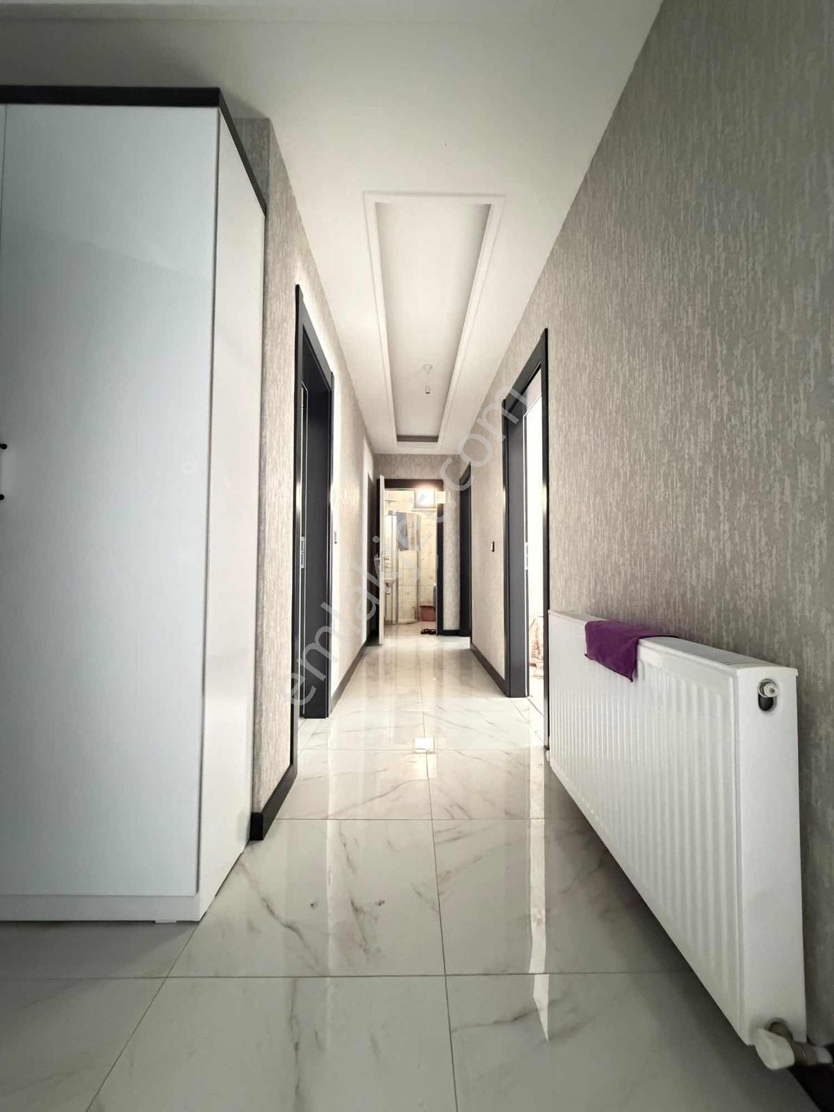 Paşacık Mahallesi Satılık Çift Balkon Fırsat Daire — fotoğraf 5