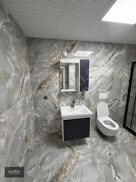 Alpha Emlak'tan Merkezi Konumda 1+1 Kiralık Daire — fotoğraf 4