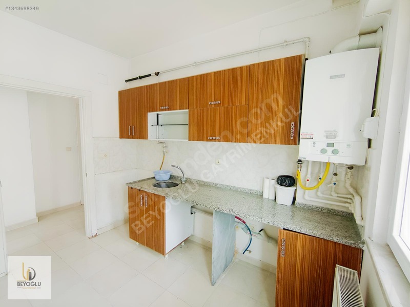 Beykent'de Merkezi Konum'da Masrafsız Temiz 2+1 Kiralık Daire — fotoğraf 8