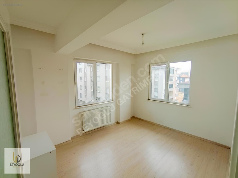 Beykent'de Merkezi Konum'da Masrafsız Temiz 2+1 Kiralık Daire — fotoğraf 14