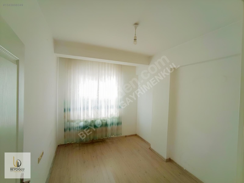 Beykent'de Merkezi Konum'da Masrafsız Temiz 2+1 Kiralık Daire — fotoğraf 21