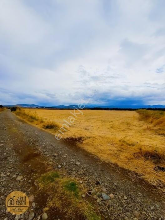 Gömeç Kemalpaşada 2.532 M² 15/30 İmarlı Satılık Arsa — fotoğraf 6