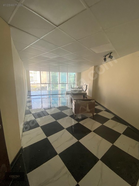 Beylikdüzü Beykent Centro Satış Ofisinden 61m2 Satılık Ofis — fotoğraf 10