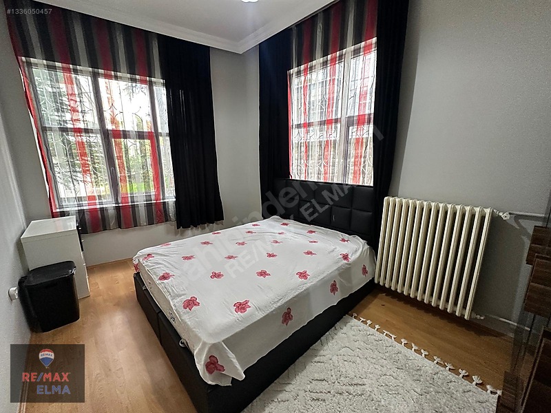 Yaprak Sokakta Mobılyalı, Otoparklı 3+1 Kıralık — fotoğraf 11