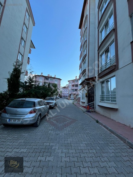 Tokat Merkez Küçük Beybağında Kiralık 3+1 Eşyalı Daire — fotoğraf 2