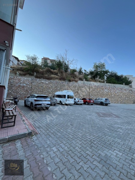 Tokat Merkez Küçük Beybağında Kiralık 3+1 Eşyalı Daire — fotoğraf 3