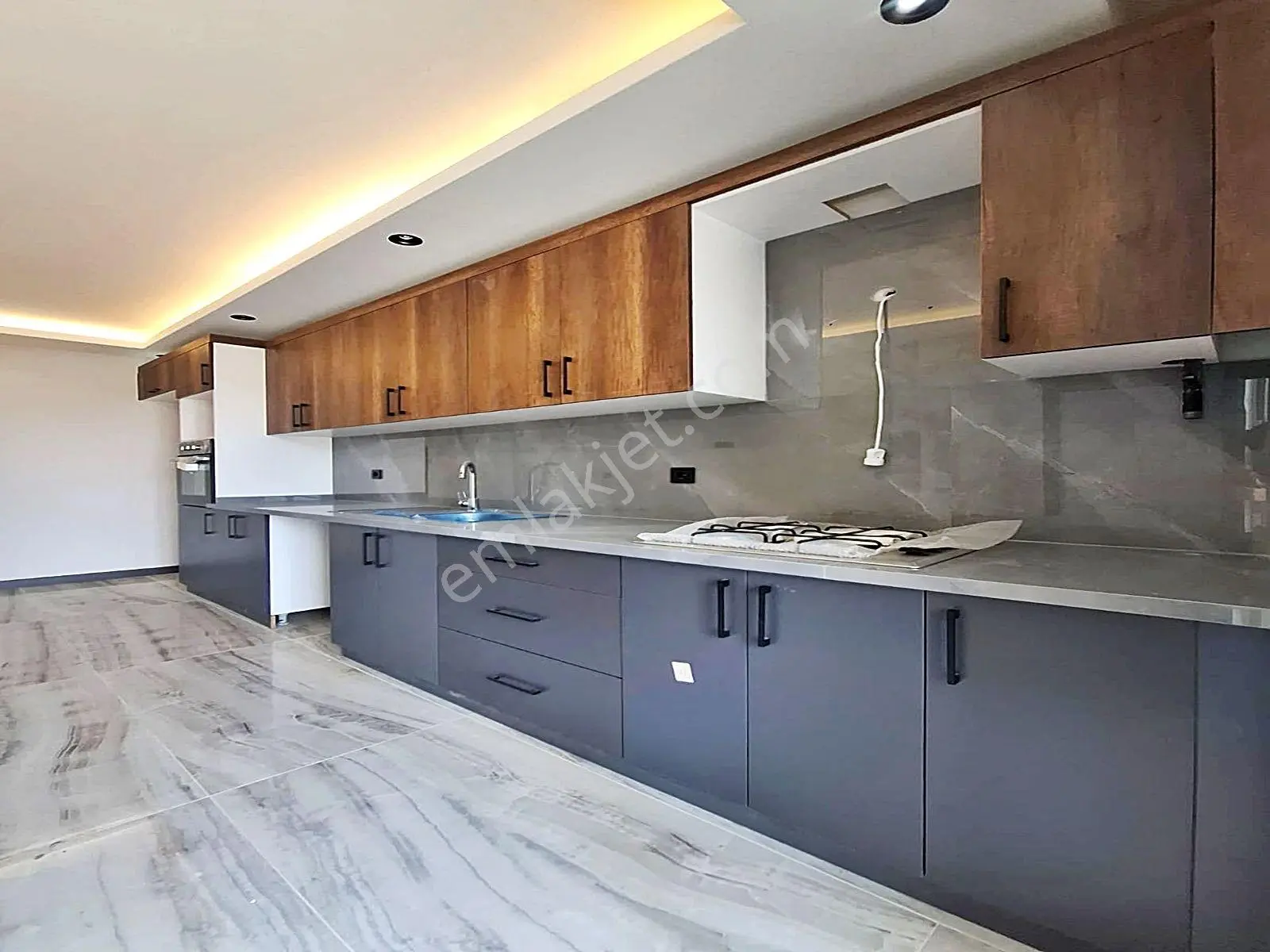 Yıldırım Yapı'dan Beylikdüzü'nde Yerden Isıtmalı Butik Sitede 3+1 Ebeveyn Banyolu Dairemiz Satışta!! — fotoğraf 15