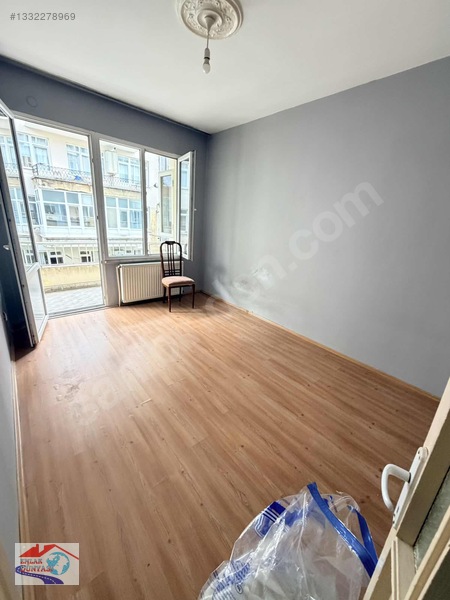 Merkezde 2+1 Kombili Balkonlu — fotoğraf 5