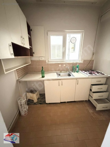 Merkezde 2+1 Kombili Balkonlu — fotoğraf 12