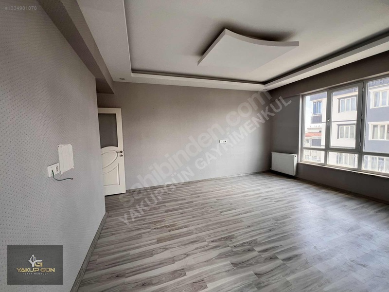 Yakup Gün'den Ertuğrulgazi Mh. 2+1 İskanlı Hasarsız Cam Balkonlu — fotoğraf 23