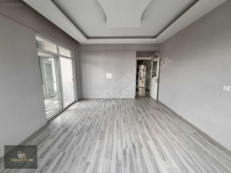 Yakup Gün'den Ertuğrulgazi Mh. 2+1 İskanlı Hasarsız Cam Balkonlu — fotoğraf 24