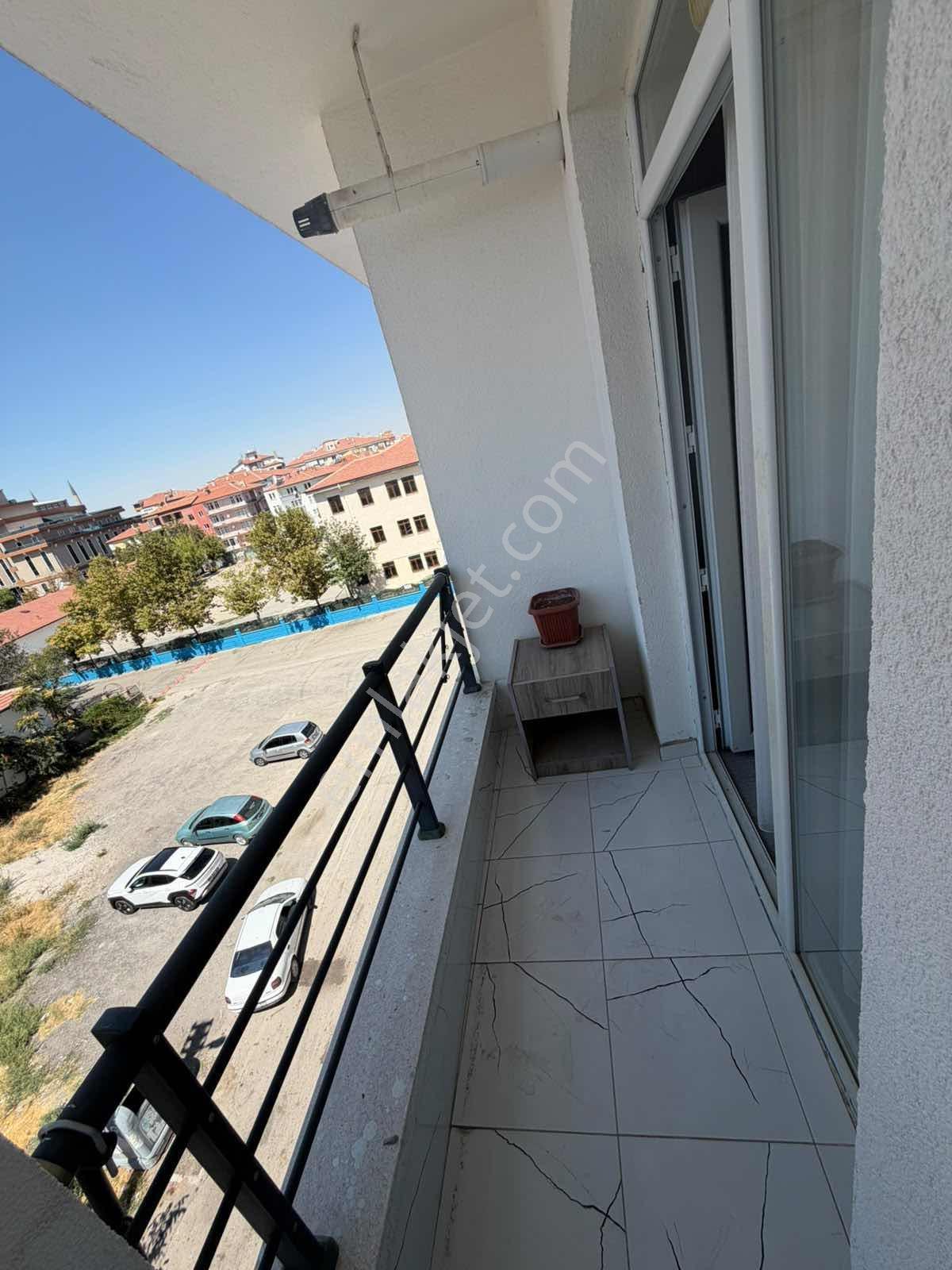 Kafeler Caddesi Cıvarı Satılık 1+1 Lüks Daire — fotoğraf 6