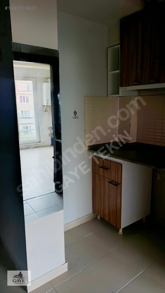 Gaye Emlaktan Ogü Yakını 1+1 Kiralık Daire — fotoğraf 9