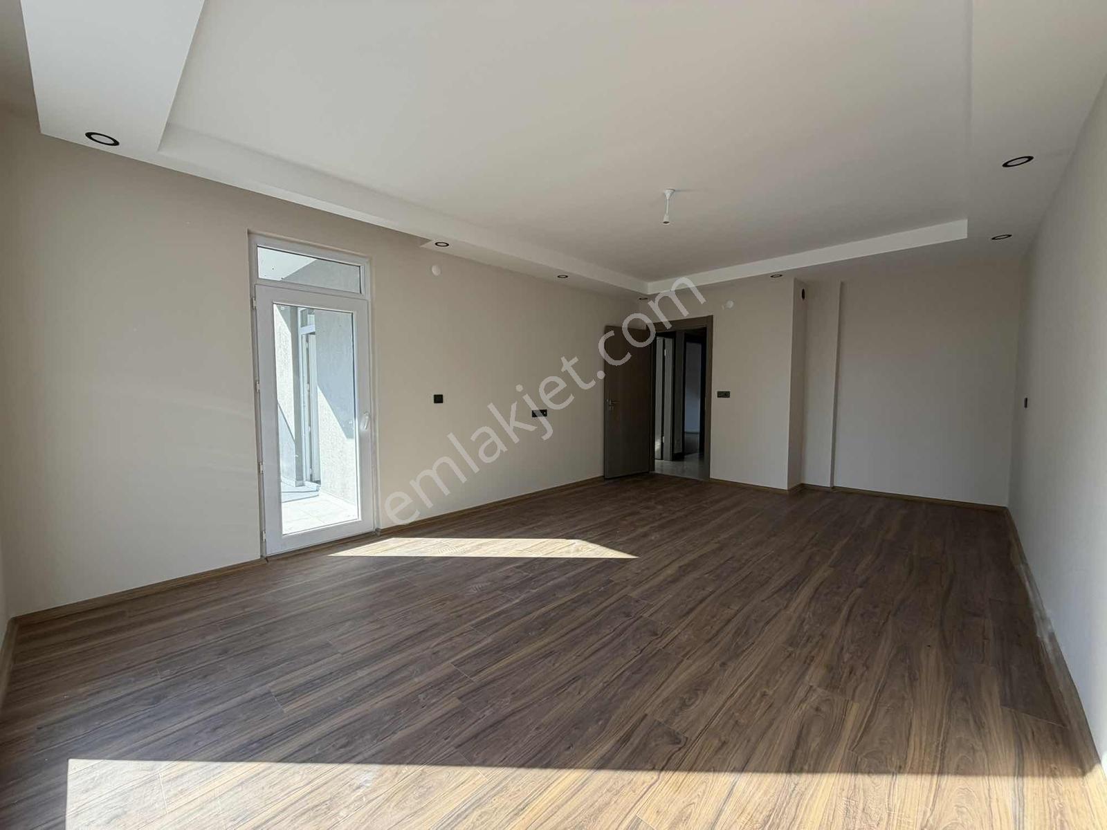 Lotus'tan Hasas Mahallesi Site İçerisinde Satılık 3+1 Daire — fotoğraf 4