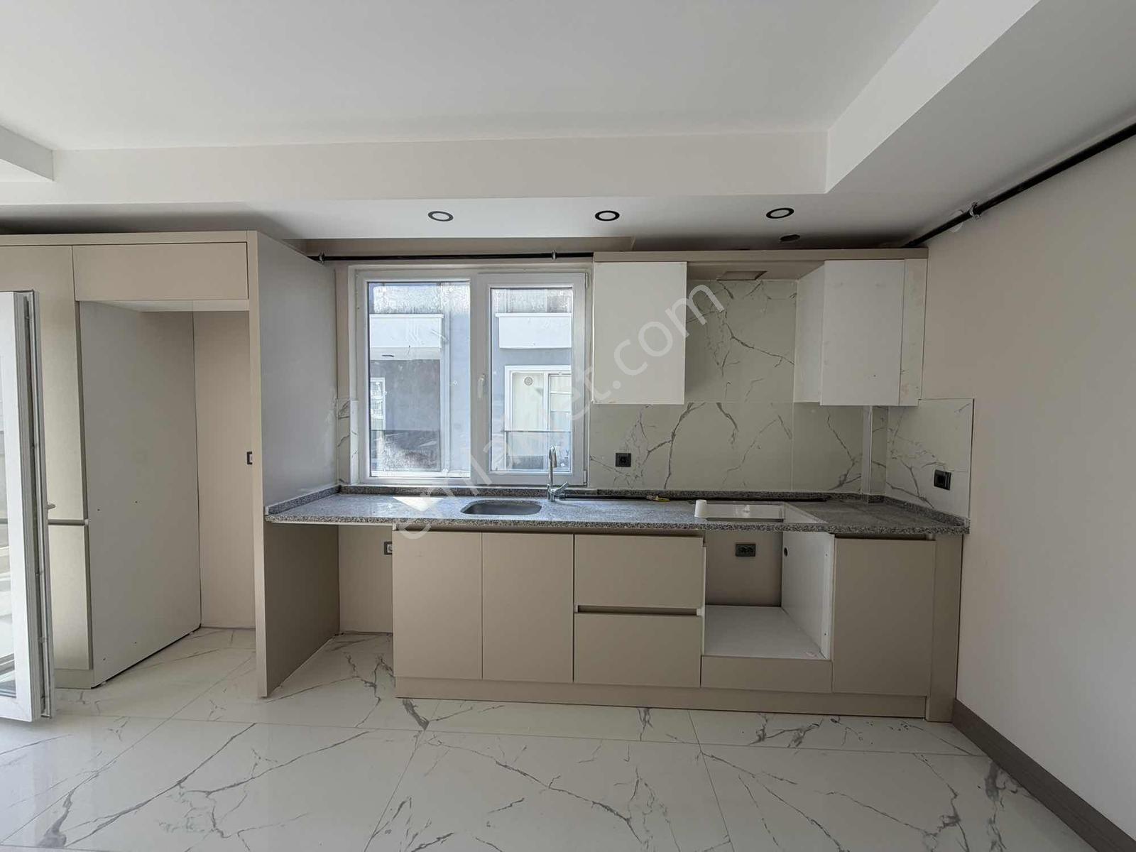 Lotus'tan Hasas Mahallesi Site İçerisinde Satılık 3+1 Daire — fotoğraf 6