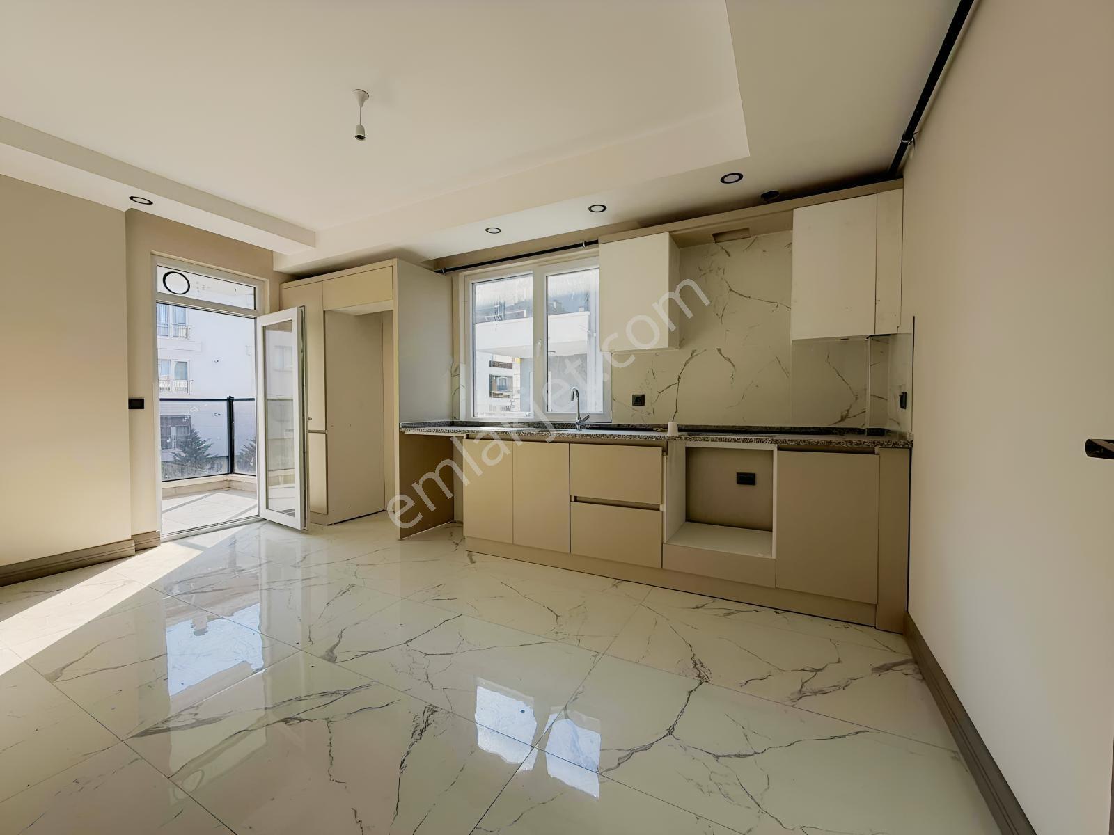 Lotus'tan Hasas Mahallesi Site İçerisinde Satılık 3+1 Daire — fotoğraf 9