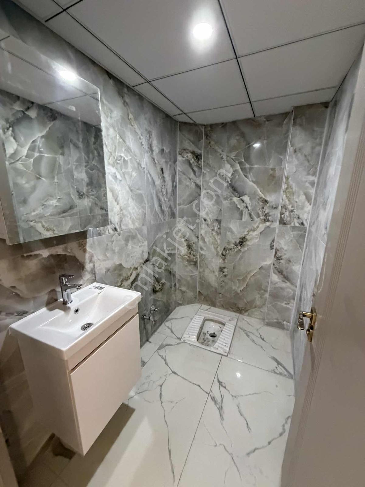 Lotus'tan Hasas Mahallesi Site İçerisinde Satılık 3+1 Daire — fotoğraf 14
