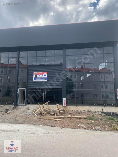 Remax Artis'den Sanayide Kiralık İş Yeri — fotoğraf 3