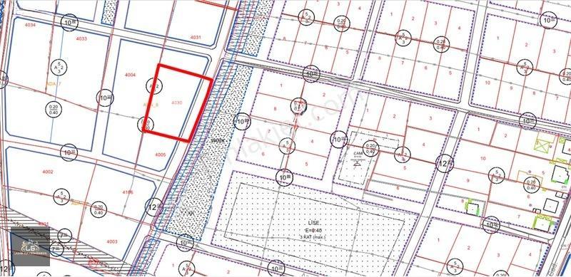 Ladikte İstanbul Yoluna 550 Mt Mesafe 545'er M2 Hesaplı Arsalar