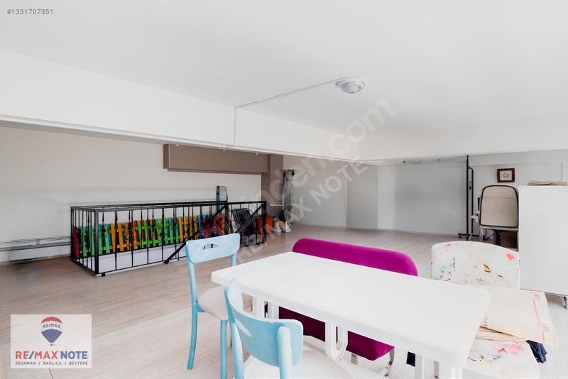 Hazır Müşterili Devren Kiralık Bebek&çocuk Giyim Mağazası — fotoğraf 3