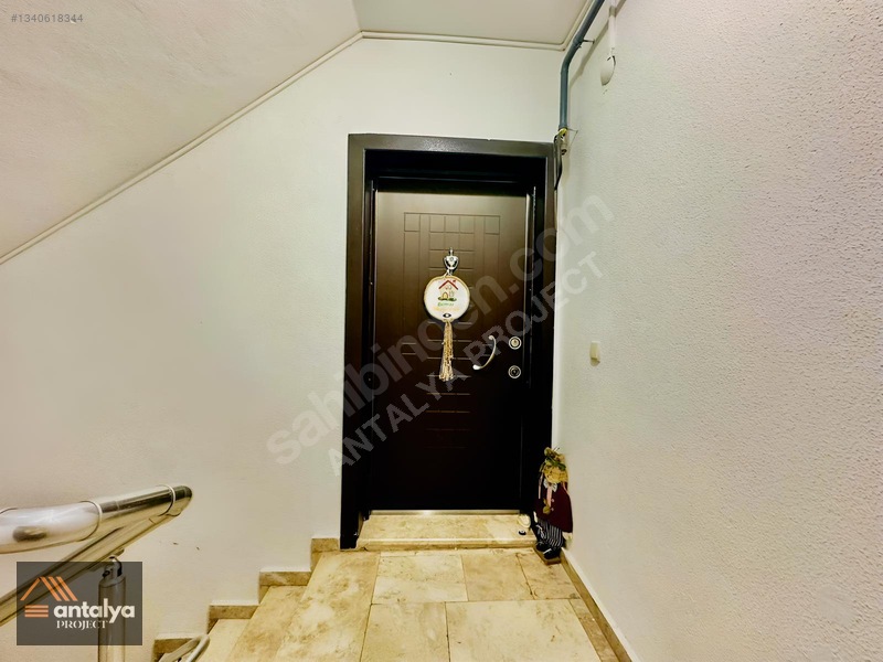 Lara Anadolu Hastanesine Komşu Sitede Satılık 3+1 Dubleks — fotoğraf 5