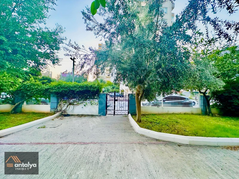 Lara Anadolu Hastanesine Komşu Sitede Satılık 3+1 Dubleks — fotoğraf 31