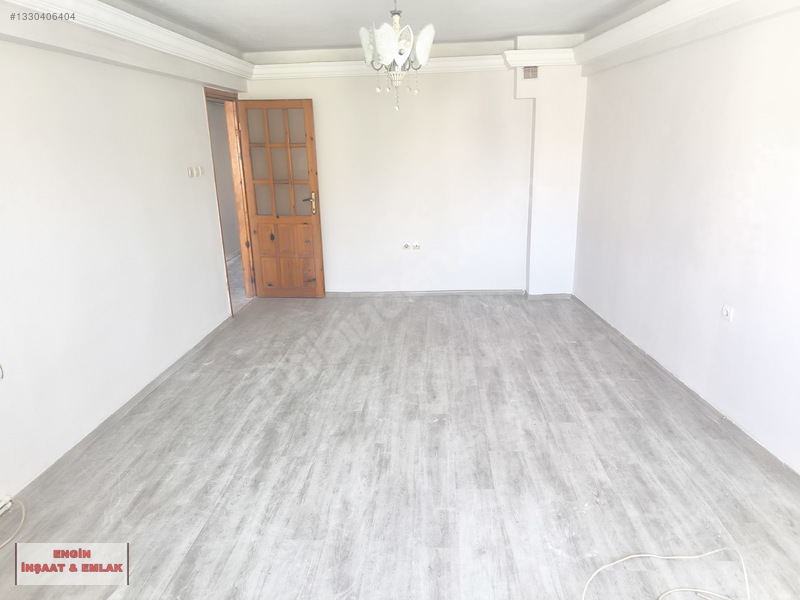 Şirinyer İzban Durağında 3+1 Doğalgazlı 145 M2 Bakımlı Daire — fotoğraf 2