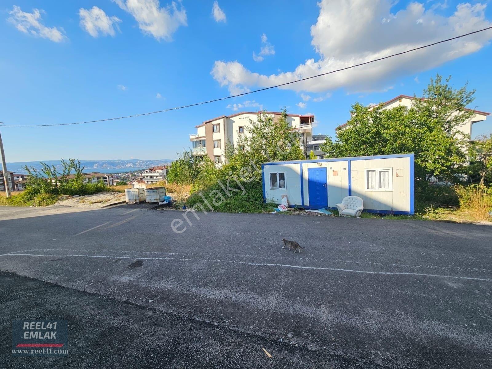 Başiskele Merkezde 975 Mt2 İmarlı Arsa- Yap-sata Uygun-11 Dairelik — fotoğraf 16