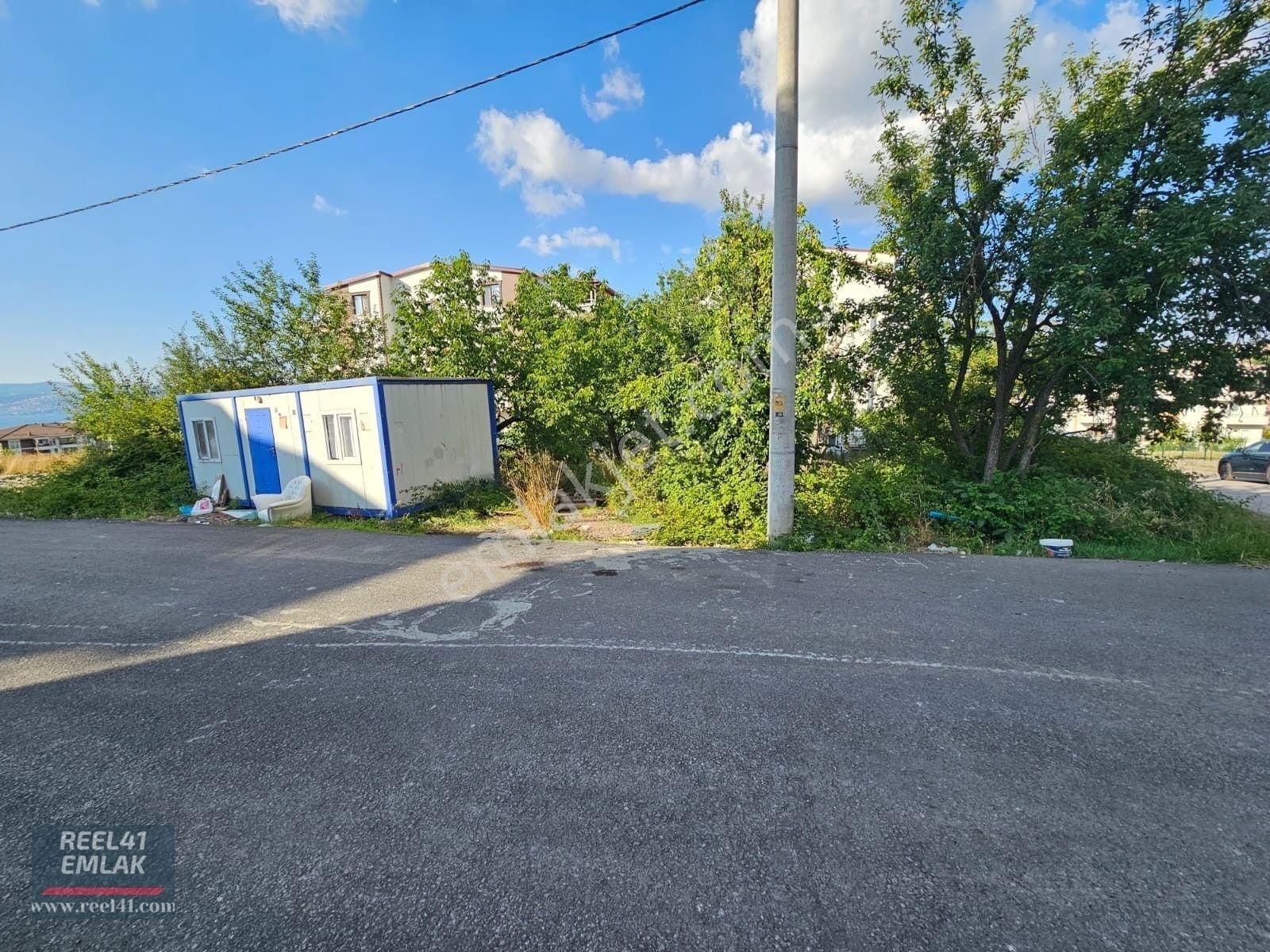 Başiskele Merkezde 975 Mt2 İmarlı Arsa- Yap-sata Uygun-11 Dairelik — fotoğraf 19