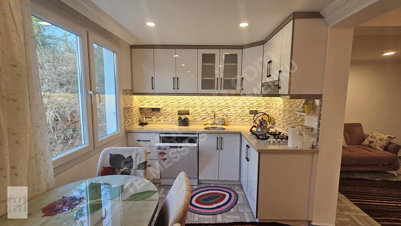Çiftlik Mahallesi Eşyalı 2+1 Daire — fotoğraf 5