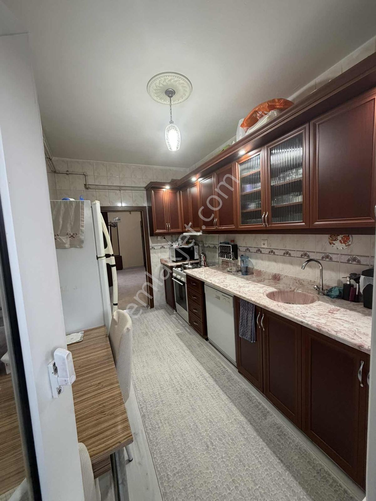 30 Mt'likte Asansörlü Bakımlı 3+1 Daire — fotoğraf 13