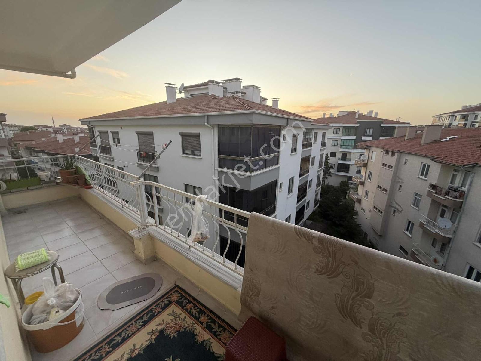 30 Mt'likte Asansörlü Bakımlı 3+1 Daire — fotoğraf 14