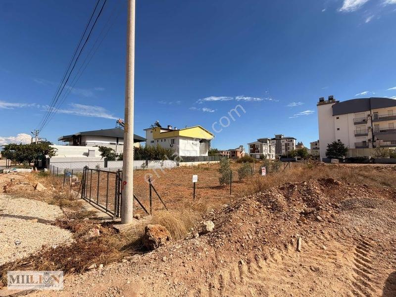 Döşemealtı Kırkgöz Yeniköyde 5 Kat İmarlı 460 M² Satılık Arsa — fotoğraf 8