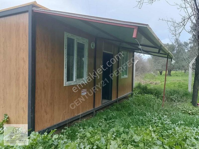 Burhaniye Hisar Köyünde 1+1 Konteynerli Yatırımlık Tarla 210m