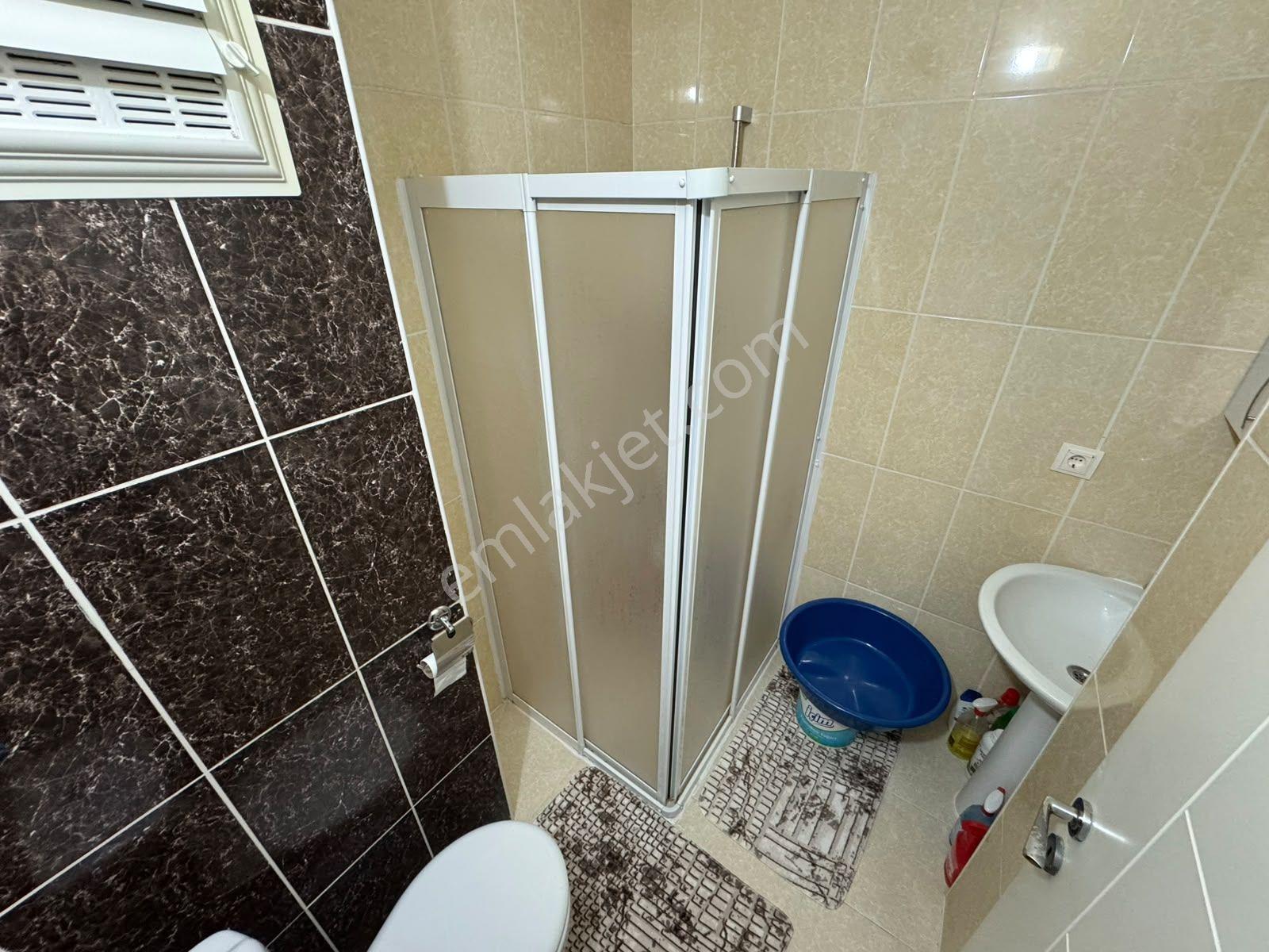 Lotus'dan Fatih De Ara Kat Geniş Yol Cepheli 2+1 — fotoğraf 23