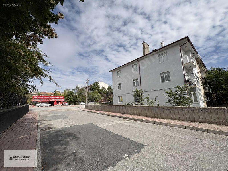 Binkonut Mh Erenkaya Cd Üzeri Tranvaya Yakın 3+1kiralık Daire — fotoğraf 2