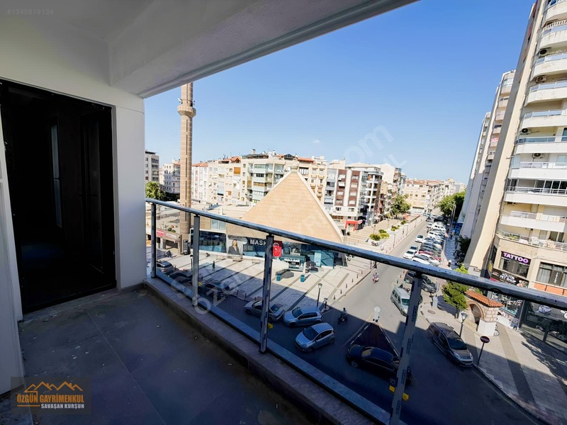 Özgün Gm'den - Tabela Değeri Yüksek "0" Binada Kiralık İş Yeri — fotoğraf 6