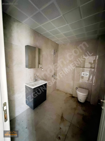 Özgün Gm'den - Tabela Değeri Yüksek "0" Binada Kiralık İş Yeri — fotoğraf 17